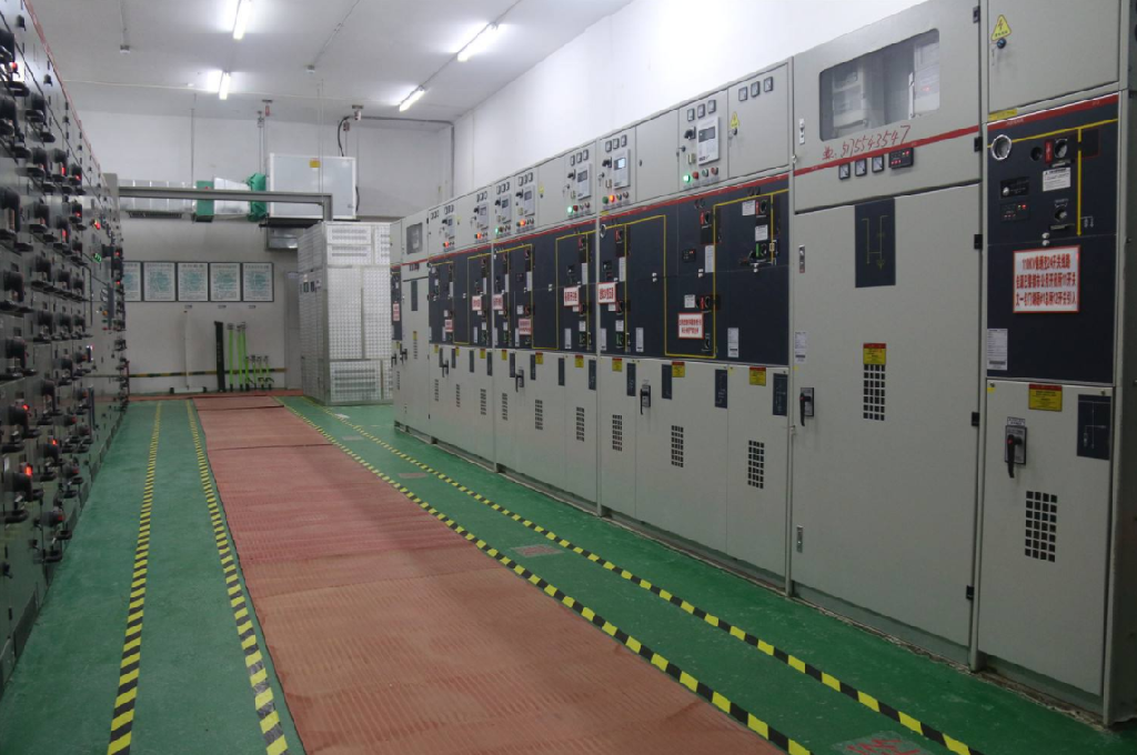 (变配电房图)3,强电间是单体建筑的血管,整个建筑的用电都需要通过它